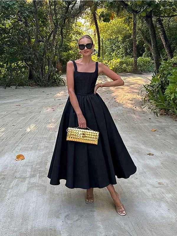 Casual Dresses Stylish Spaghetti Strap Swing Maxi Dress For Ladies Elegant Square Neck Sleeveless Black Women Nightclub Party Vestidos