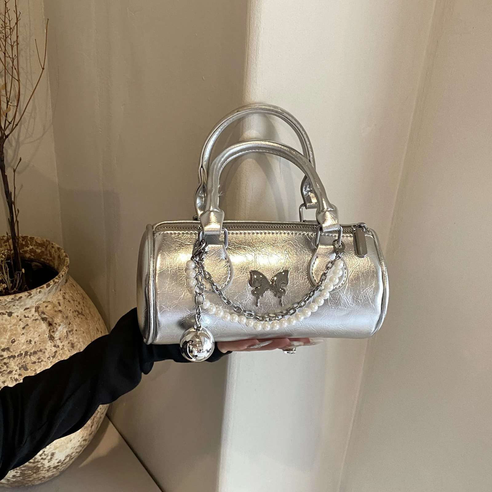 Sliver Handbags Small Women Fashion Packages Beading And Bow Female Bags Lady Gold Shiny Purses Cute Sweet Casual Tote 240724 0458 4
