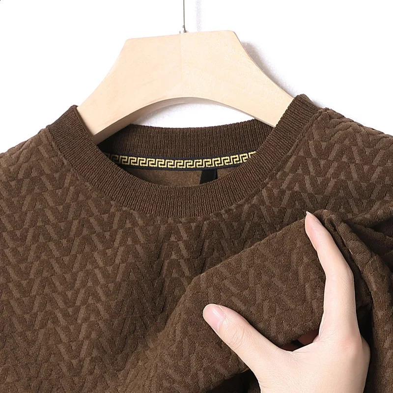 Mens Casual Jacquard Long Sleeved Round Neck T-shirt Fashion Top 240820