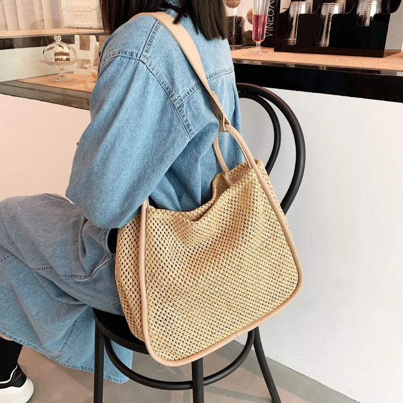 Beach Bags Womens Summer Bag Beach Bags Tote Handbag Handmade Woven Straw Shoulder Purses women bag 240724