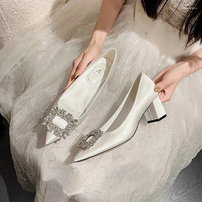 Dress Shoes White Thick Heels Wedding 2024 Bridal Dia Buckle Pregnant Women Pumps