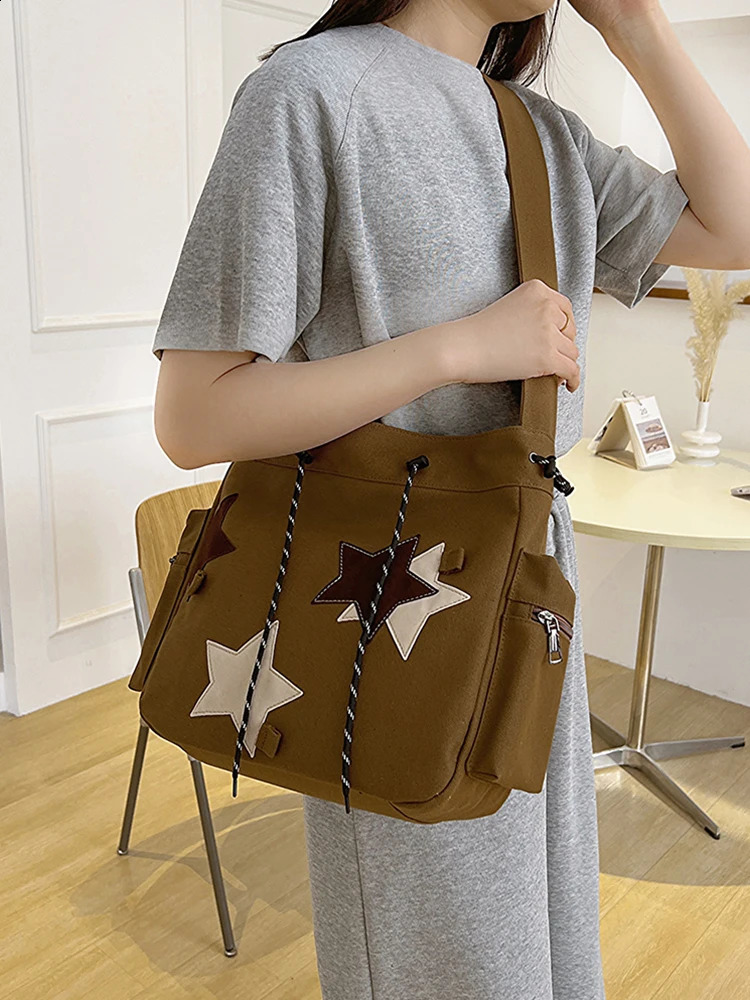 Women Cute Messenger Bag Large Capacity Canvas Lovely Shoulder Star Applique Y2K Street Style School for Teens Students 240724