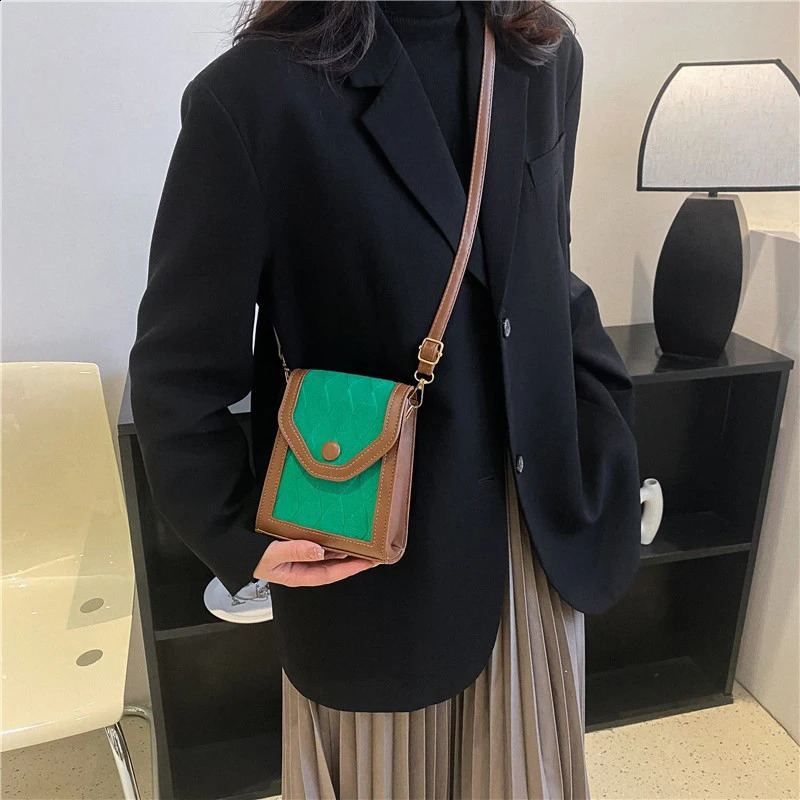 Lingge Small Bag Womens Fashion One Shoulder Crossbody Bag Texture Phone Bag 240725