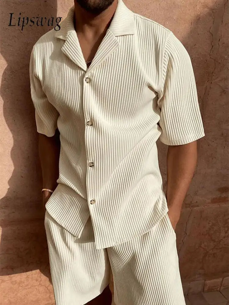 Daily Casual Mens Corduroy Outfits Solid Color Short Sleeve Ribbed Shirt And Shorts Two Piece Suits Men Streetwear Fashion Sets 240716