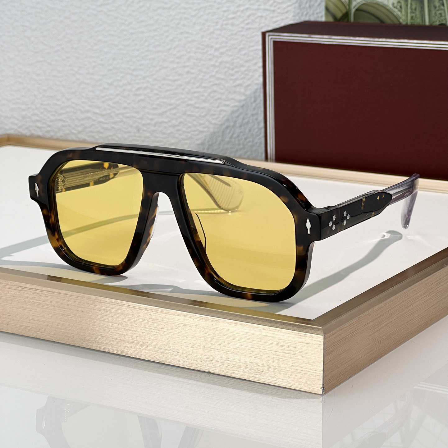 OCTAVIAN Sunglasses For Men Women Fashion Designer Popular Summer Stylish High Street Leisure Style Anti-Ultraviolet UV400 Rectangle Full Frame Glasses Random Box