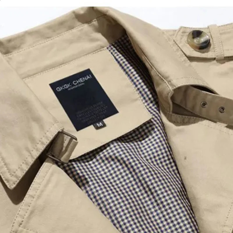 Mens Fashion Long Section Trench Coat Long-Sleeved Cotton Casual Business Jacket Fall And Winter Street Shooting Mens Clothing 240716