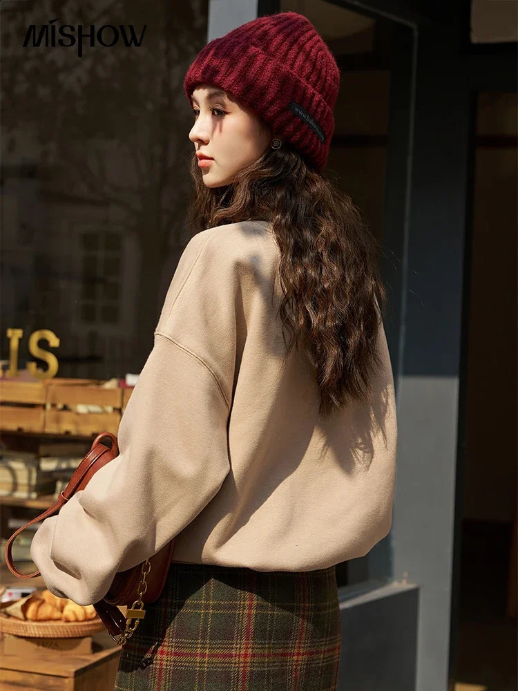 MISHOW Womens Letter Printed Vneck Oversized Sports Shirt Autumn Winter Fashion Casual Loose Soft Office Top MXC47V0024 240827