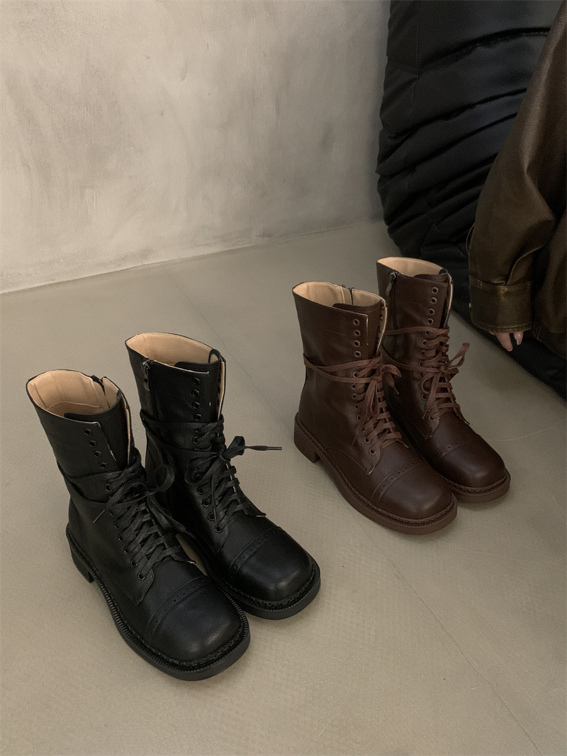 Designer Shoes In Black And White Women Boots Handsome Round Toe Trendy Versatile Fashion Wear Free Shipping