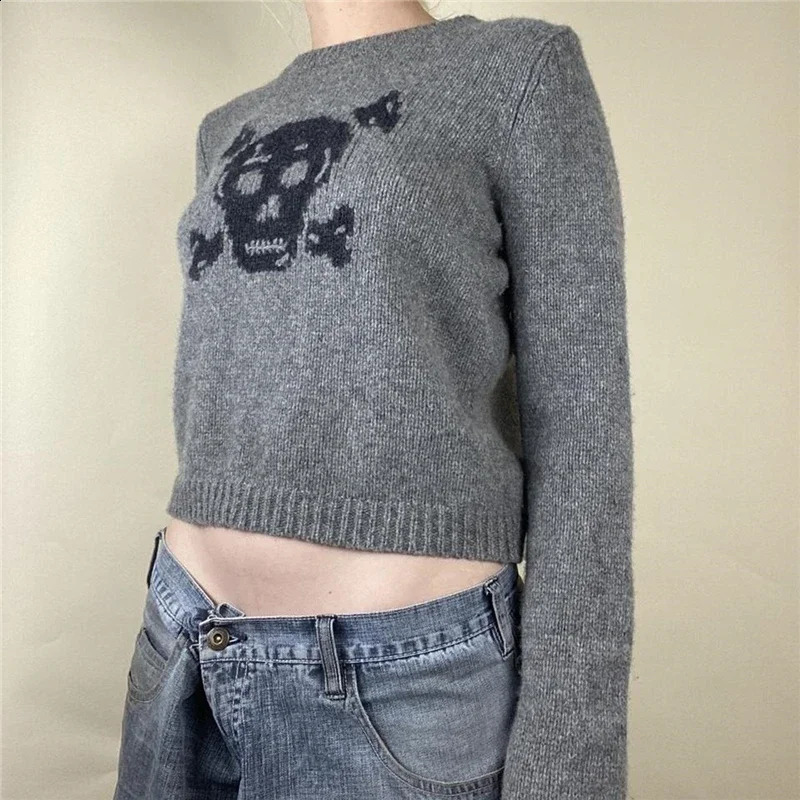 Skull Sweater y2k Aesthetic Fairy Grunge Clothes Women Gray Long Sleeve Crop Top 2000s Punk Gothic Pullover Streetwear 240812