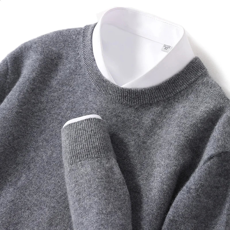 Mens solid color classic O-neck sweater autumn and winter 100% Merino wool knitted pullover long sleeve warm loose top 240821