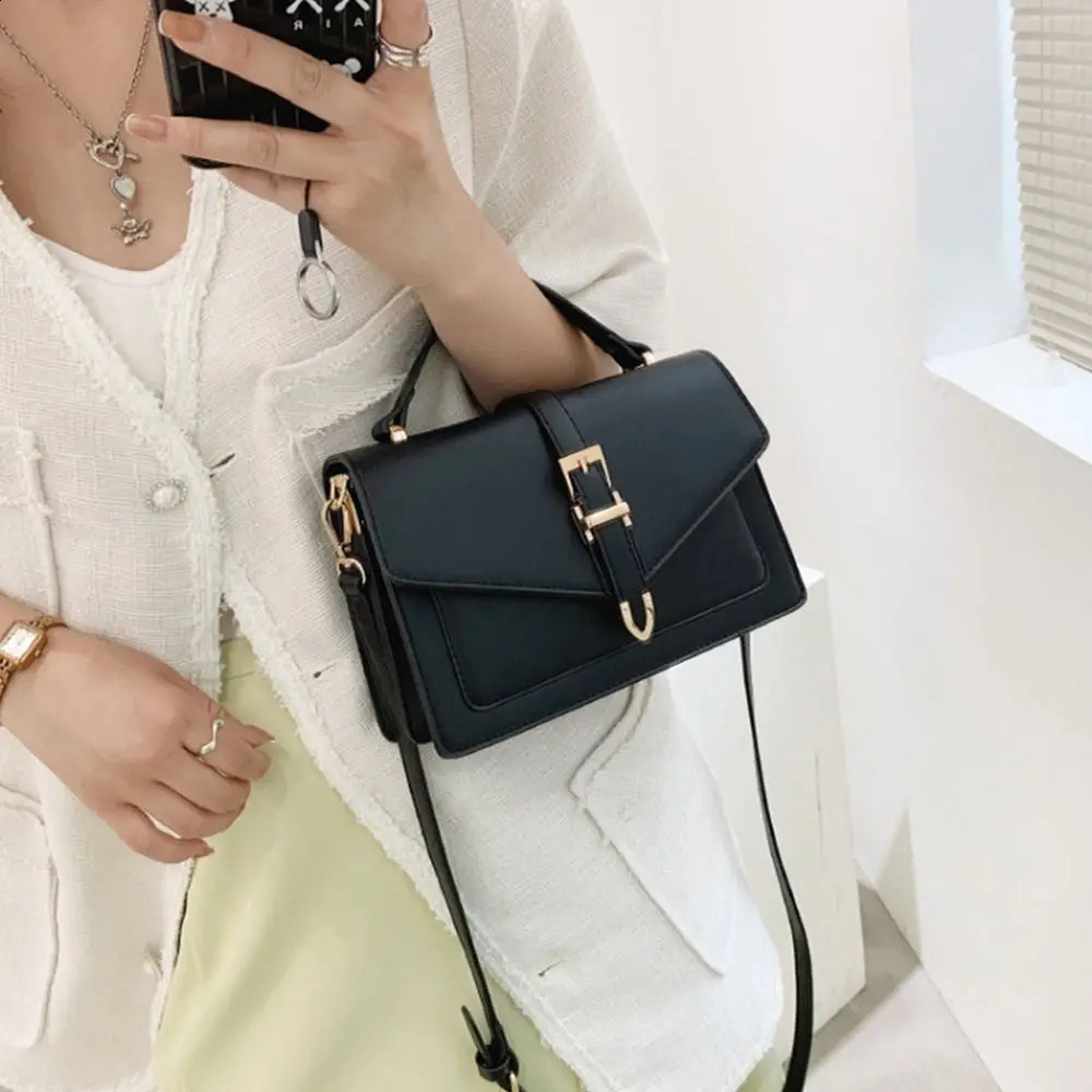 Womens fashionable PU leather messenger shoulder bag womens solid color simple cross body bag fashionable handbag casual handbag 240904