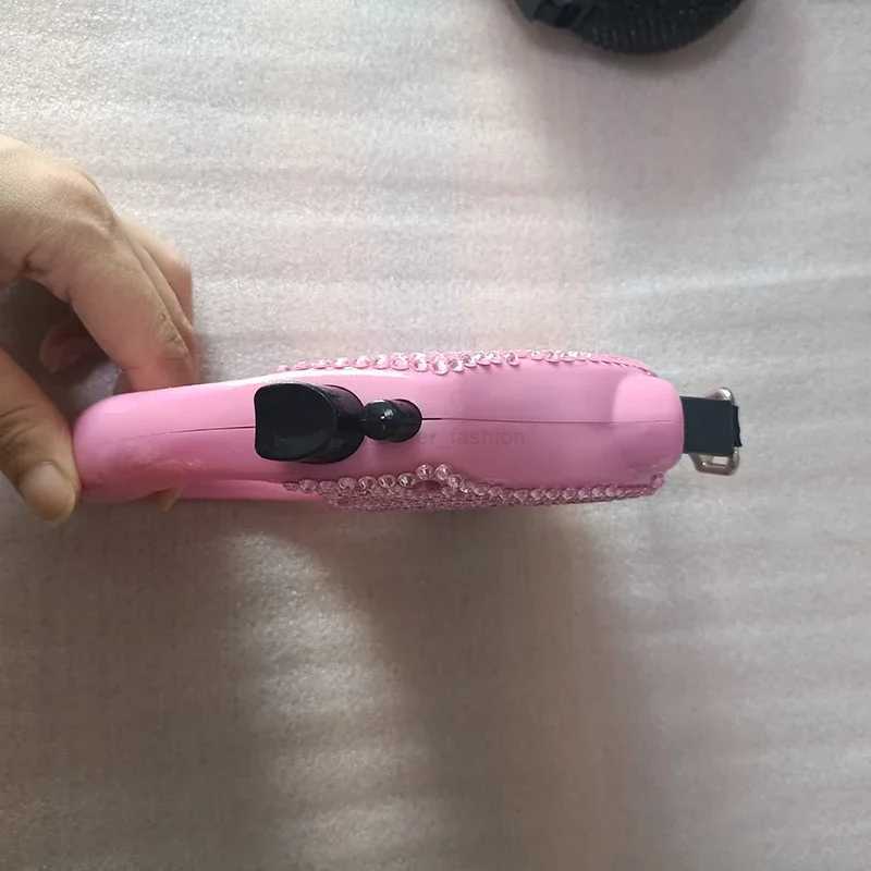 Bling Diamond Dog Traction Rope Automatic Telescopic Cat Traction Rope Traction Belt Dog Leashes 3M Length Pet SuppliesL240725L240725