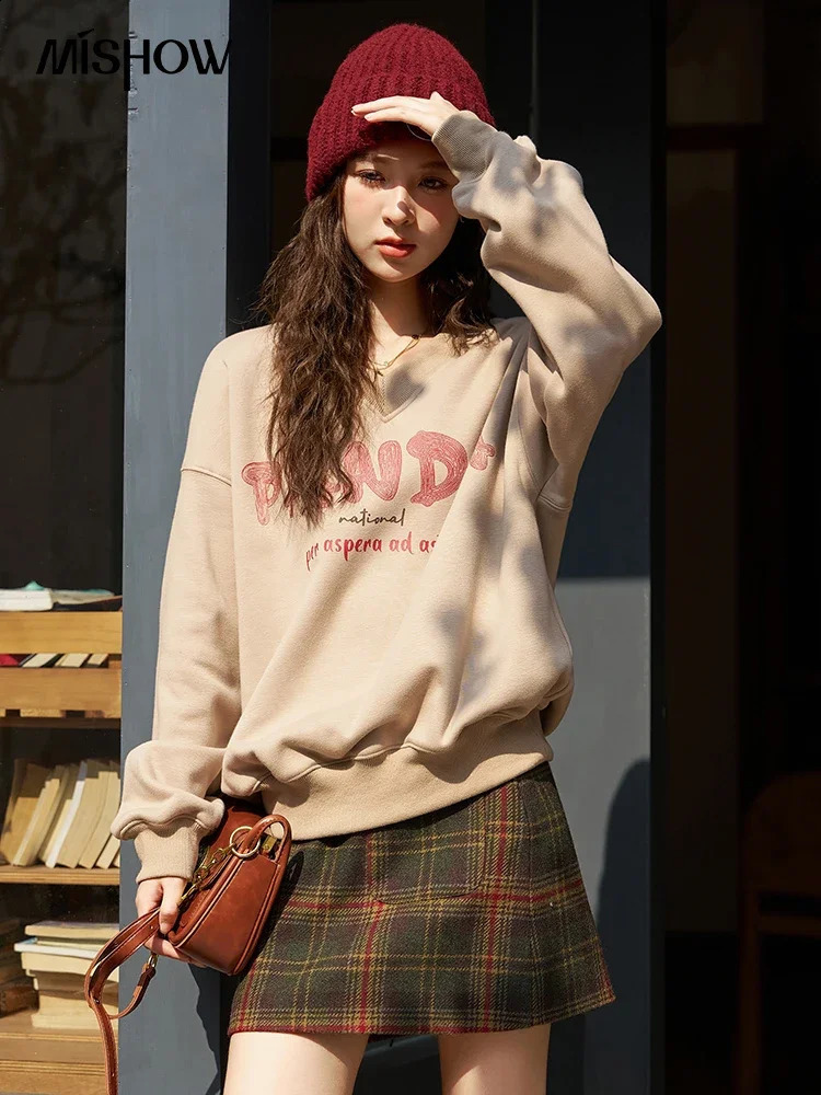 MISHOW Womens Letter Printed Vneck Oversized Sports Shirt Autumn Winter Fashion Casual Loose Soft Office Top MXC47V0024 240827