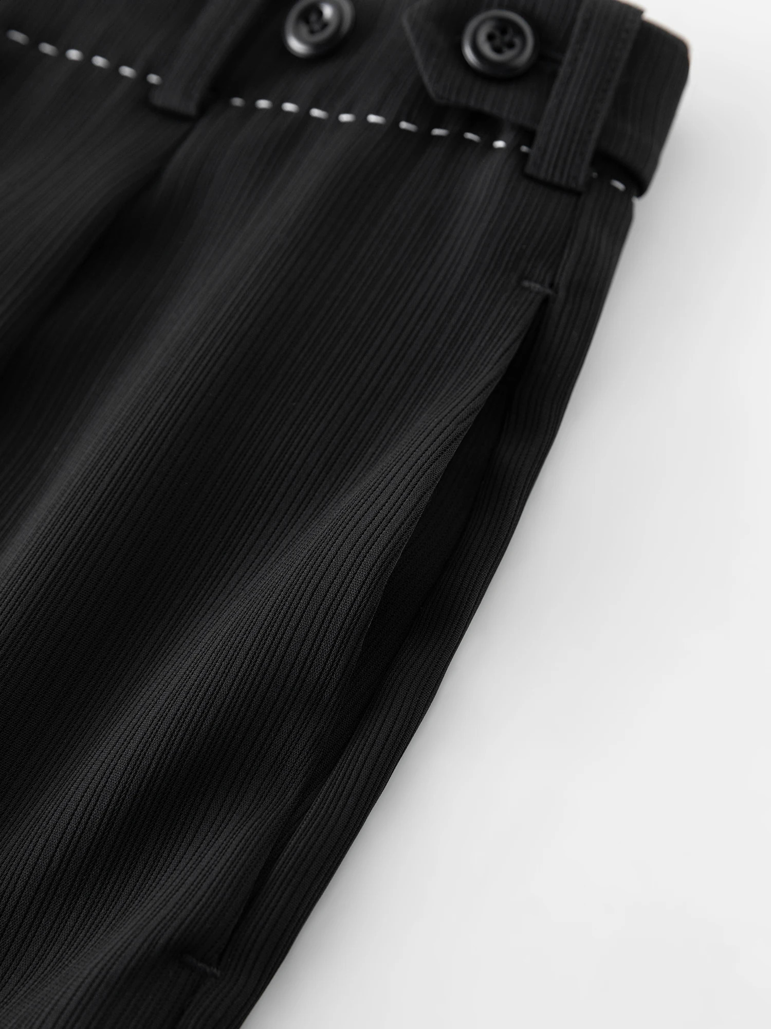 FSLE Women Black Long Trousers Waist Button Decoration Office Lady Summer Straight Suit Pants Pleated Pant 24FS18059 240723