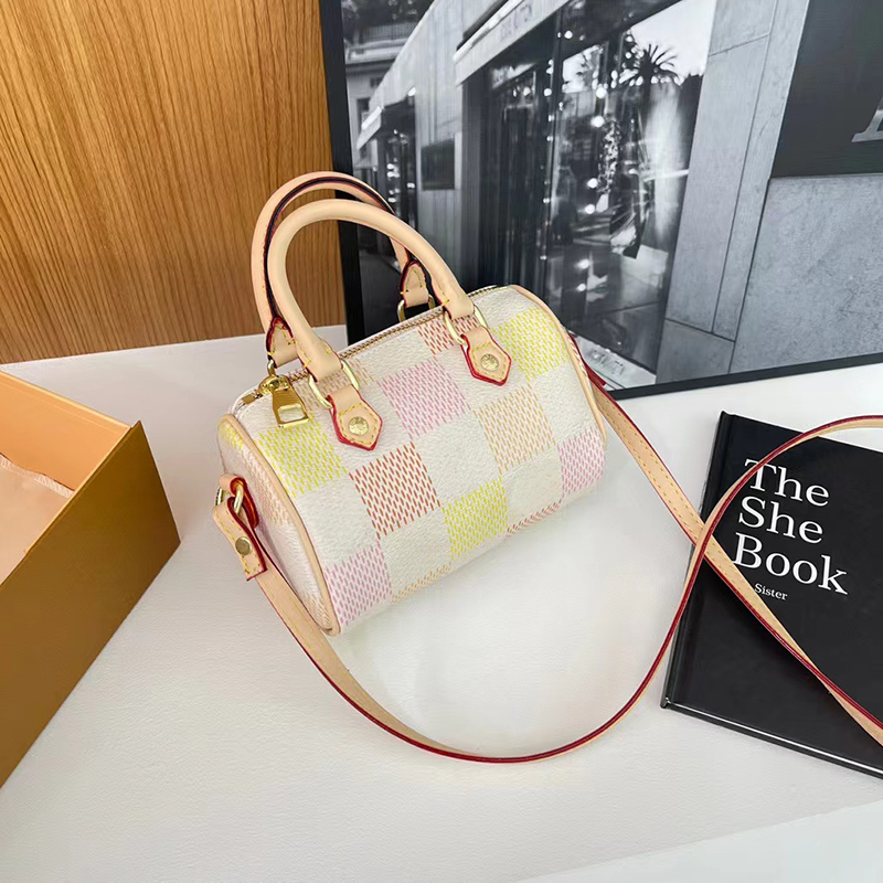 Designer women bag nano speedys 20 Pillow bags Twist twists lock chain bags On thego tote shopping Mommy handbag Damierlicious top quality Shoulder crossbody totes