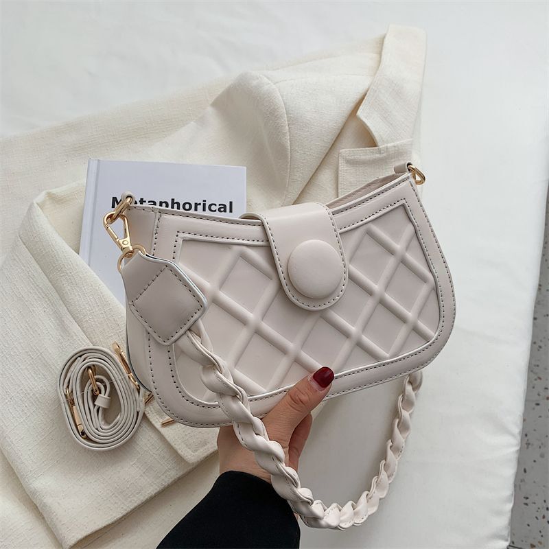 Ify2023 niche French diamond grid high-end texture light luxury fashion versatile single shoulder crossbody armpit bag #48 swissmilitary
