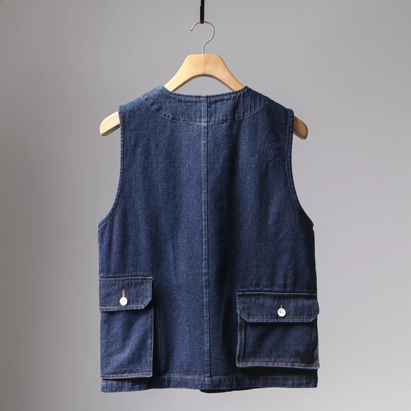 Motorcycle Retro Denim Vest Mens Multi Pockets Workwear Sleeveless Jacket Y2k Youth American Casual Cotton Camisole Top Vintage 240717