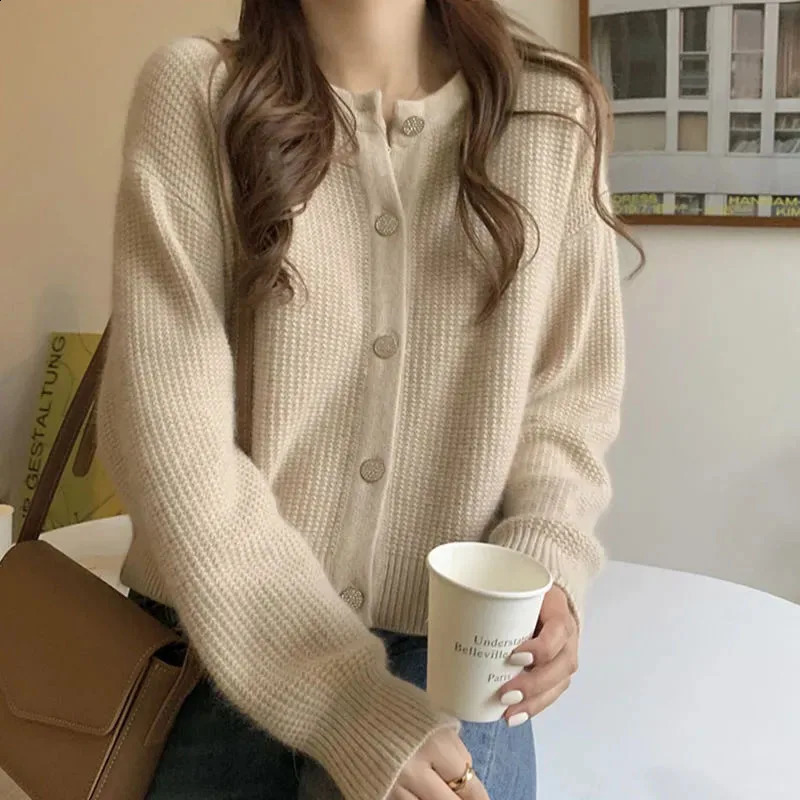 Zoki Korean Sweet Cardigan Women Long Sleeve Fashion Elegant Knitted Tops Casual O Neck Single Breasted Female Casual Cardigan 240819
