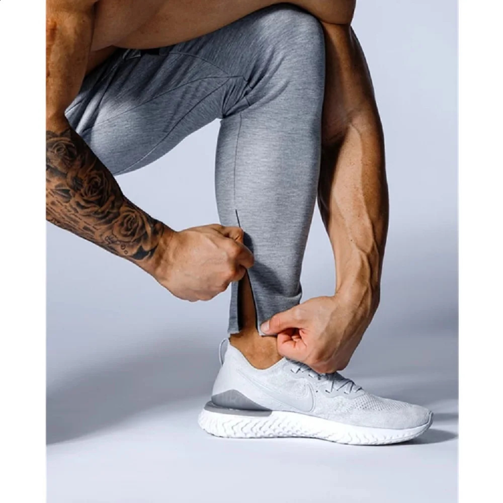 Mens casual color matching sports pants hiphop style slim fashion decal letter trend autumn 240718
