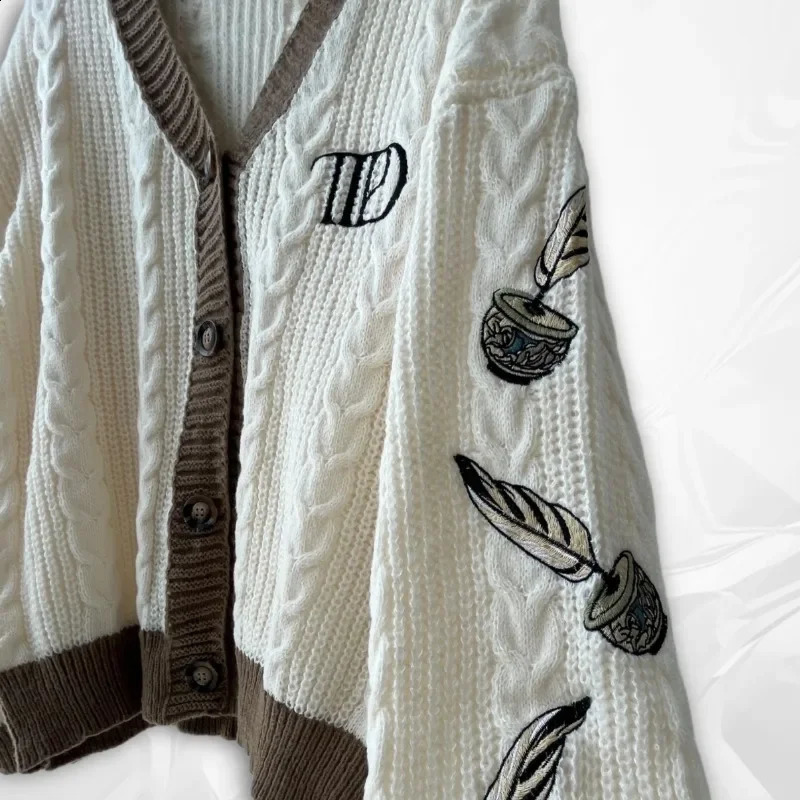 Autumn Sweaters Women High Quality Loose Fitting Embroidered Knitted Cardigan Winter Y2k Regulai Fit Beige Cardigans Female 240819