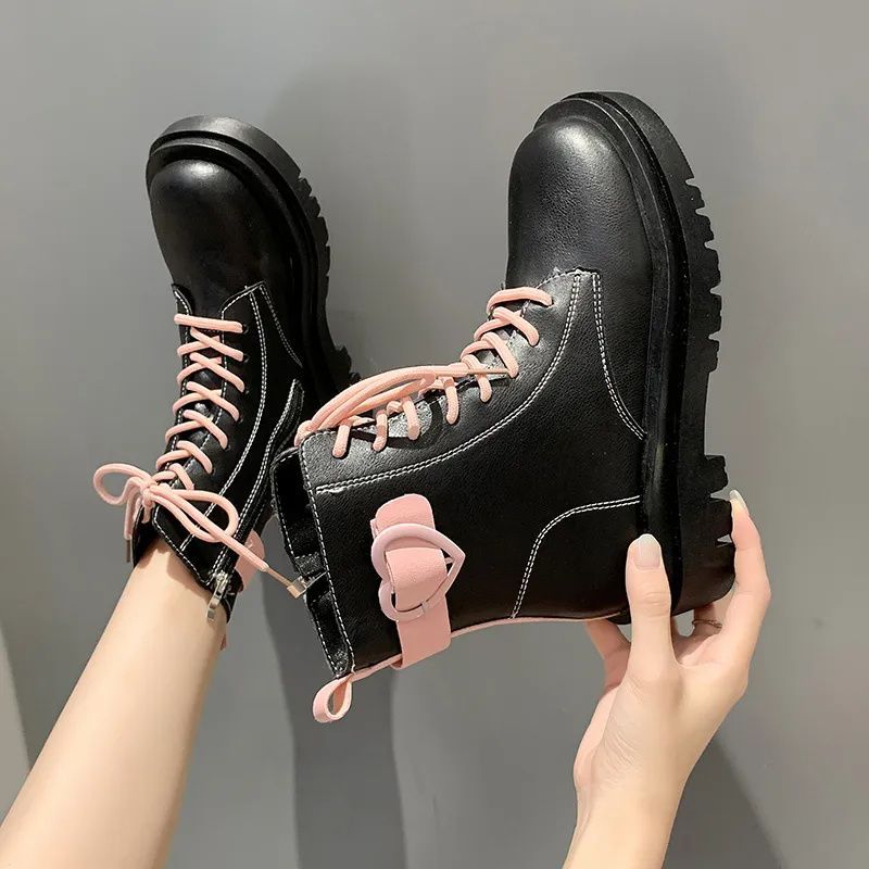 Ladies' cute round toe thick soled Martin boots