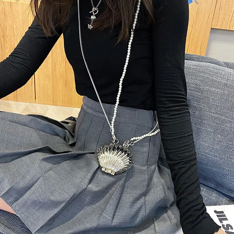 2023 Summer Lipstick Bags For Women Fashion Pearl Mini Purse Crossbody Bag High Quality Gold Shell Shoulder y240826Z