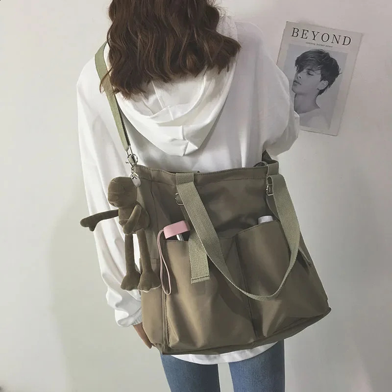Waterproof Bag Large Capacity Canvas Female Messenger Korean Student Harajuku Japanese Oneshoulder Tote 240725