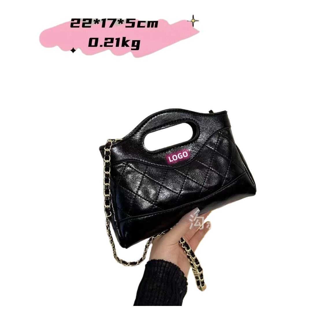 24 Cross-border new fragrance chain bag medieval portable Tote bag Ring-lattice fashion all shoulder crossbody bag Q240726