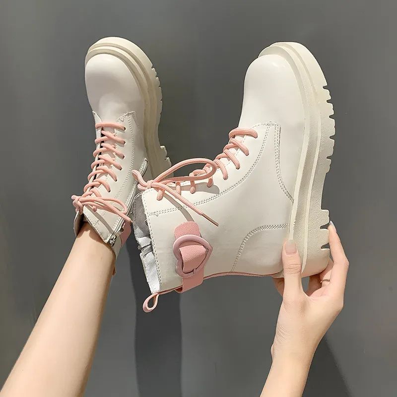 Ladies' cute round toe thick soled Martin boots