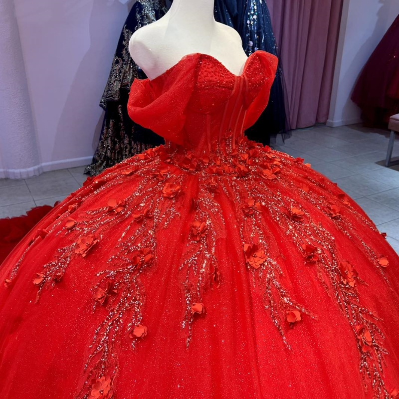 Red Quinceanera Dresses Off The Shoulder Sweet 16 Ball Gown Beading Appliques Lace Tiered Tull Corset Formal Vestidos De 15 Anos