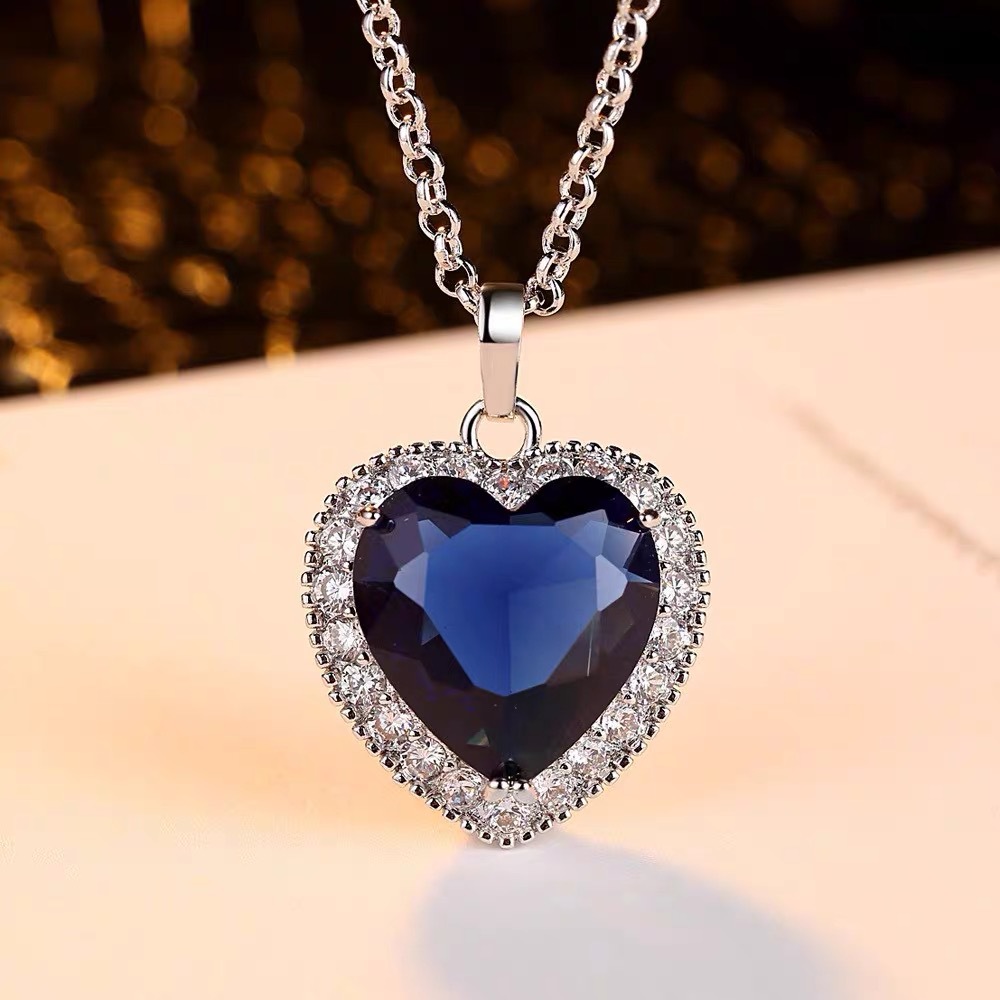 2024 Ocean Heart Pendant Luxury Jewelry 925 Sterling Silver Fill Pear Cut Blue Sapphire Ruby CZ Diamond Party Women Wedding Beach Clavicle Necklace Gi