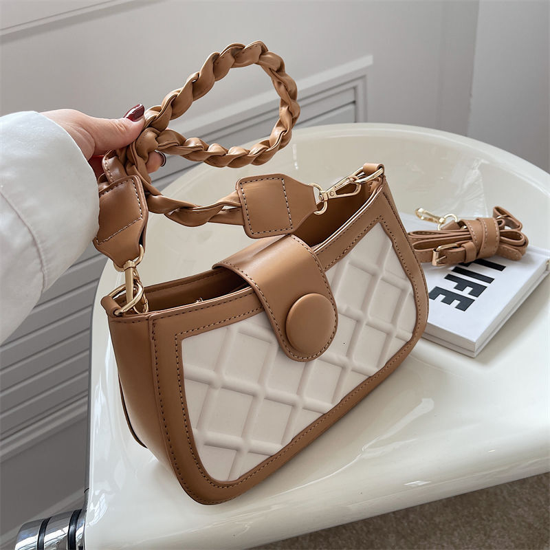 Ify2023 niche French diamond grid high-end texture light luxury fashion versatile single shoulder crossbody armpit bag #48 swissmilitary