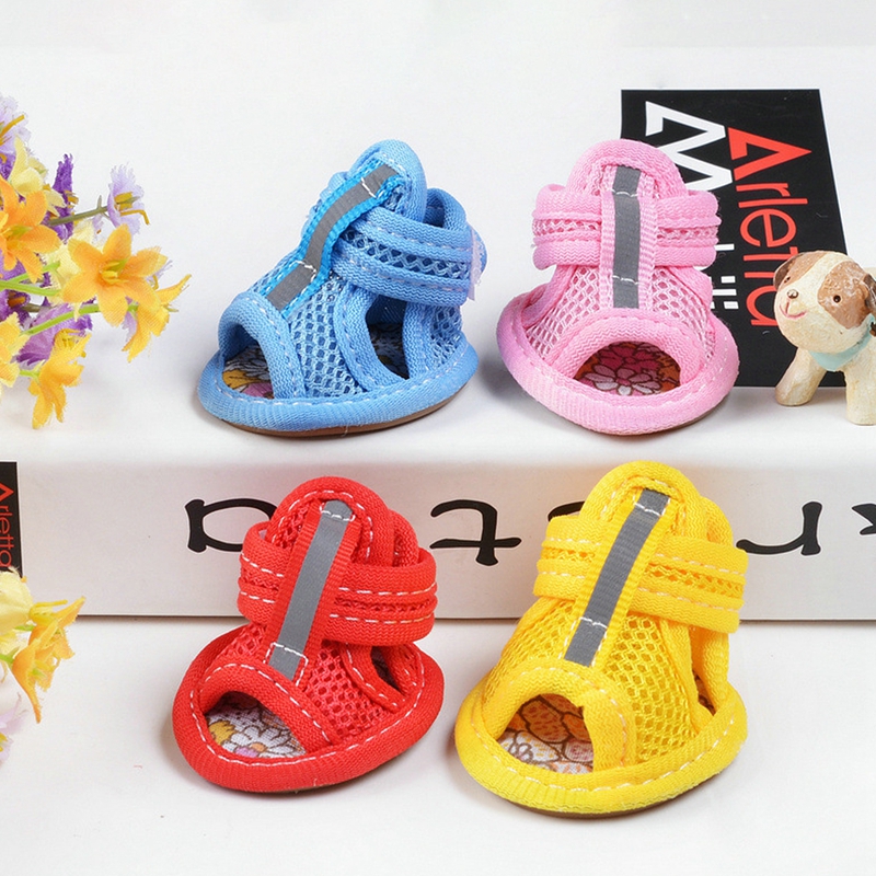 4Pc/Set Non-slip Summer Dog Shoes Breathable Sandals Sneakers for Small Dogs Pet Dog Socks Cute Puppy Cat Shoes Sapato Cachorro