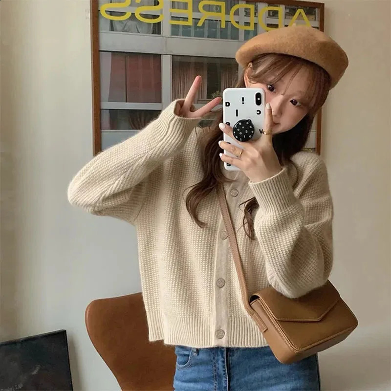 Zoki Korean Sweet Cardigan Women Long Sleeve Fashion Elegant Knitted Tops Casual O Neck Single Breasted Female Casual Cardigan 240819