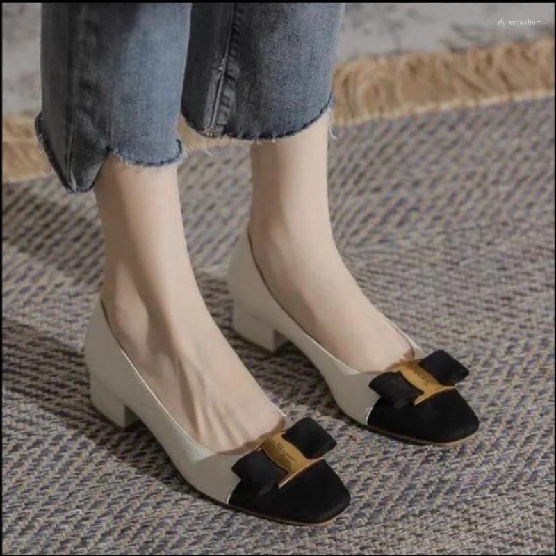Dress Shoes Classic Thick Heel Bow Metal Decoration Lady Pumps Simple Square Head Leather Women Single Fashion Shoe Plus Size 42 241102