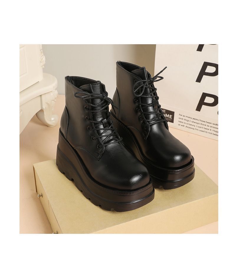Ladies' high-heeled British style sloping boots