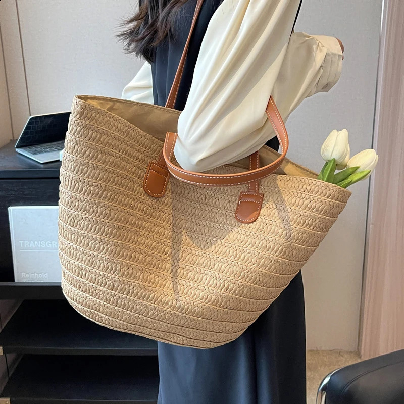 Bohemian Style Beach Bags High Capacity Handmade Straw Handbag Casual Travel Beach Bag Shopping Pack Purse Women Bag 240725