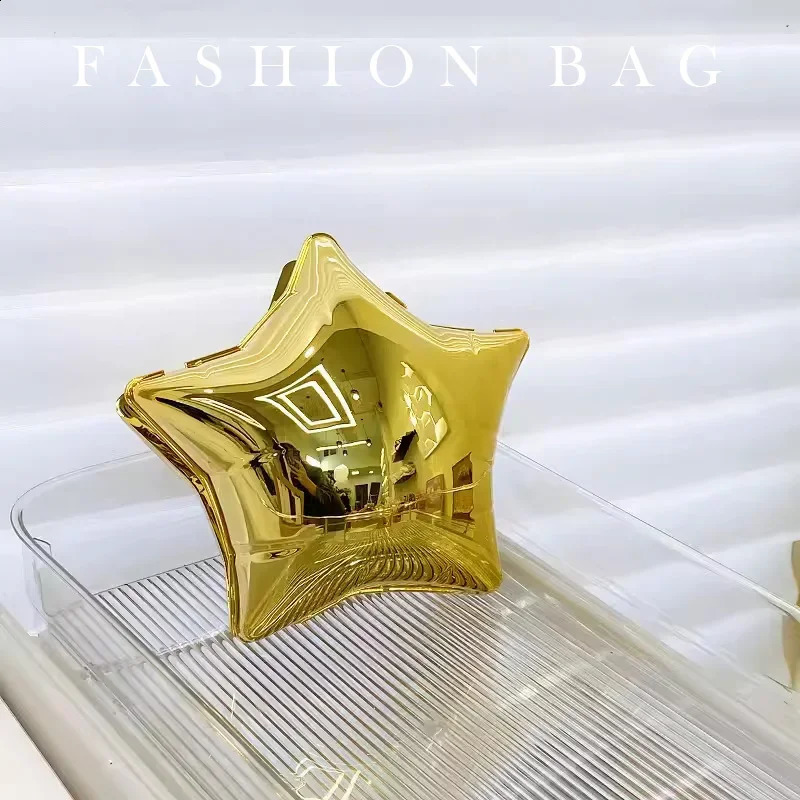 Nice n Gold And Silver Chain Womens Evening Bags 2024 Bright Face Five Pointed Star Shoulder bag Funny Party Bag 240826Z