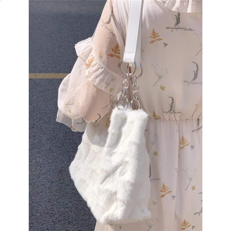 Cute Furry Womens Casual Tote Bags Love Heart Ladies Sweet Shoulder Underarm Solid Color Female Fashion Plush Handbags 240725ZYl