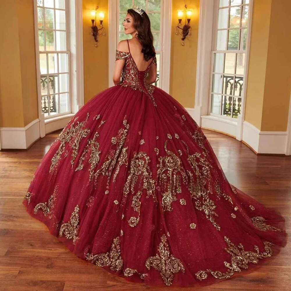 Quinceanera Red Dress Mexican Beading Applique D Wers Sweet Ball Gown Formal Sleeveless D