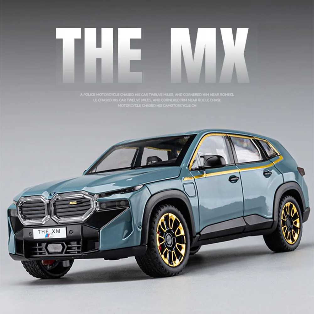 Free shipping 1/24 The XM Alloy Models Toy Diecasts Off-road Vehicles with Light Sound Pull Back Function SUV Car Toys for Kids Boys Gifts