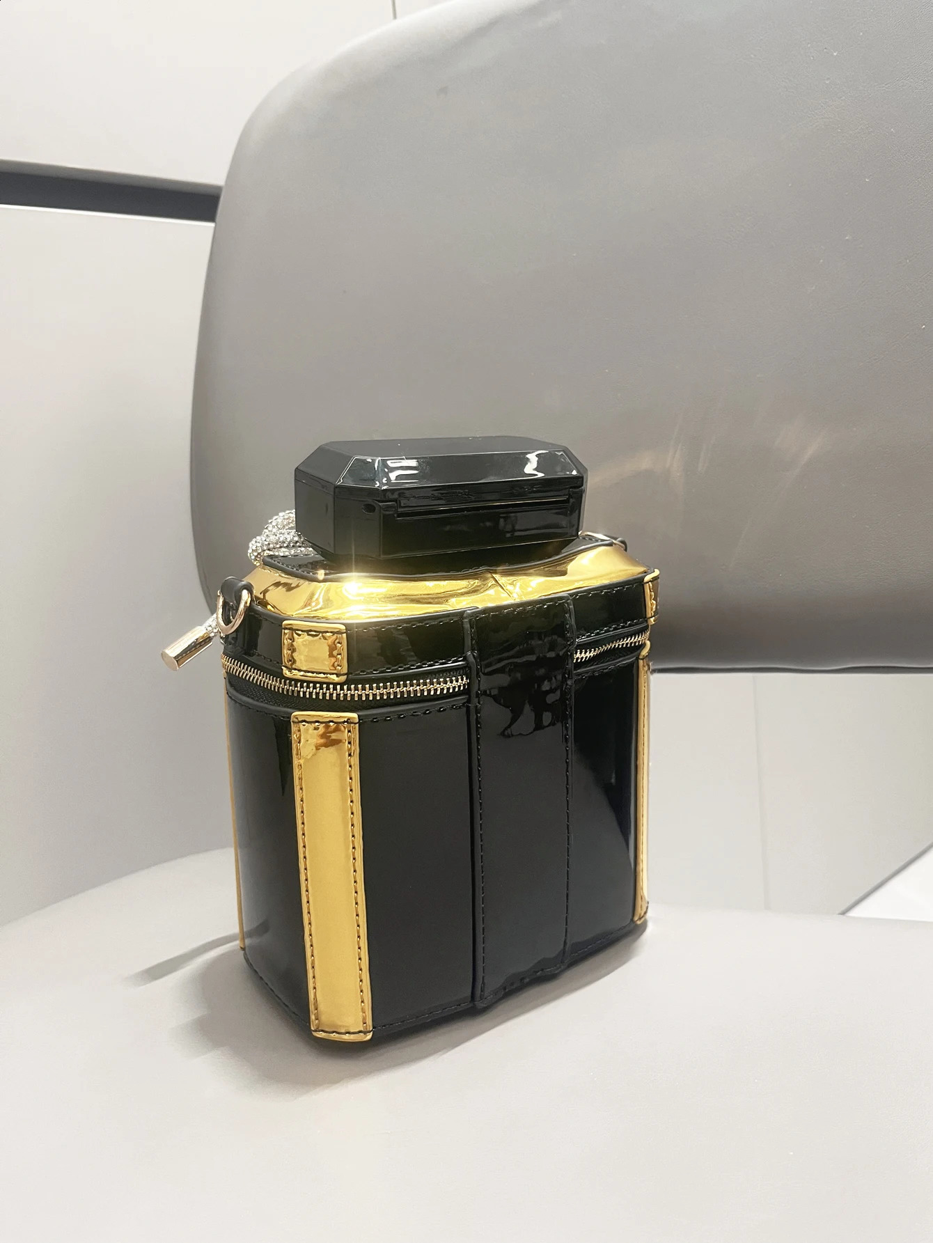 Purses and handbag Shiny rhies Shoulder bags Evening clutch Bag Perfume bottle shape bag 240726 7bd2