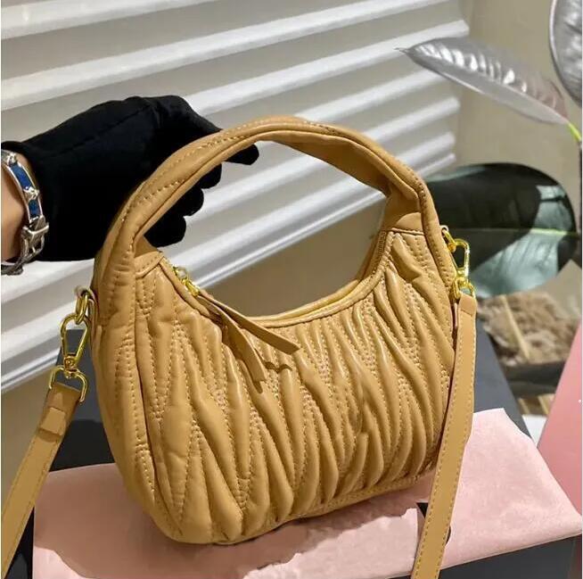 Designer Brand Handbag M Shoulder Wallet High Quality Leather Crossbody Party Casual Bag Matelasse Fashion bag