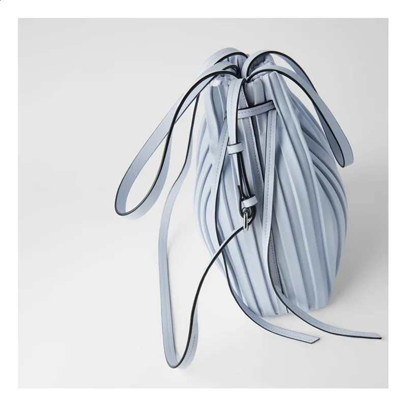Handbag Women Fashion Pleated Bucket Crossbody Bags Cute Lady Soft Leather Shoulder Bag Messenger Coin Purse 240725ZYl