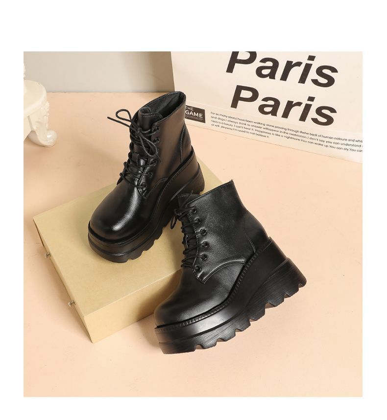 Ladies' high-heeled British style sloping boots