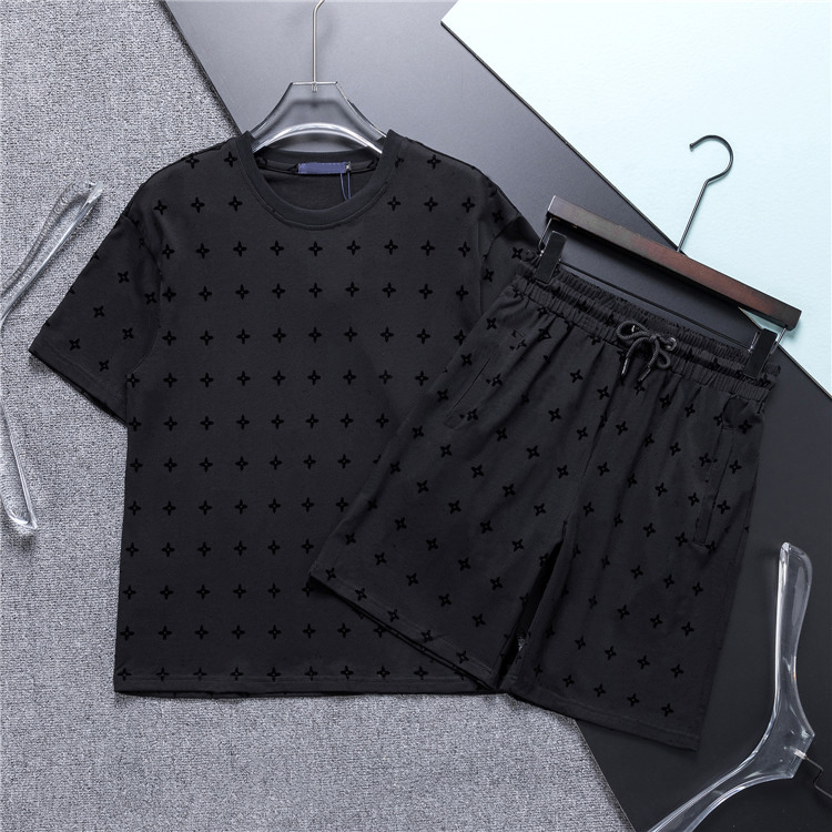 designer Mens Tracksuits Sets Jogger Sweatshirts Sports Jogging Suits man tracksuits Two Piece Set T Shirt Summer Printed Short Sleeve Shorts