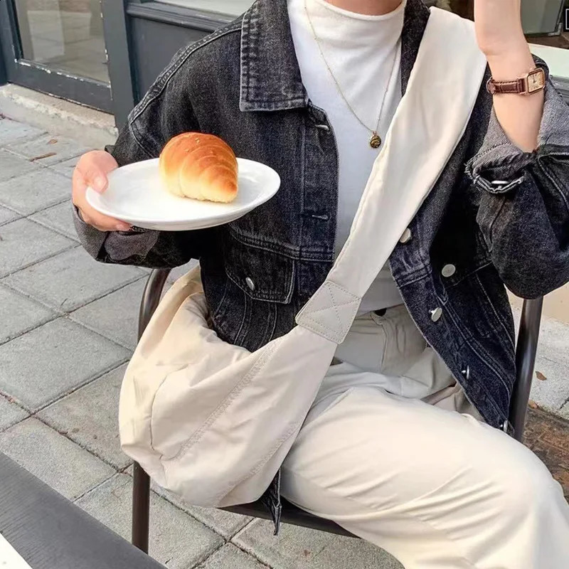 Women Shoulder Bags Large Capacity Versatile Crossbody Dumplings Student Shopping Leisure Nylon Crescent Bag 240726