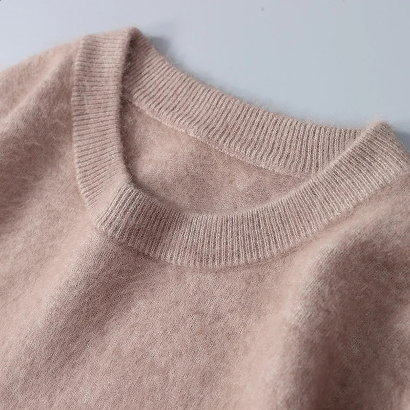 Male Mink Cashmere Sweater Loose Autumn Winter Youth Solid Color Pullover Long Sleeve Thick Round Neck Knitted Bottoming Sweater 240820