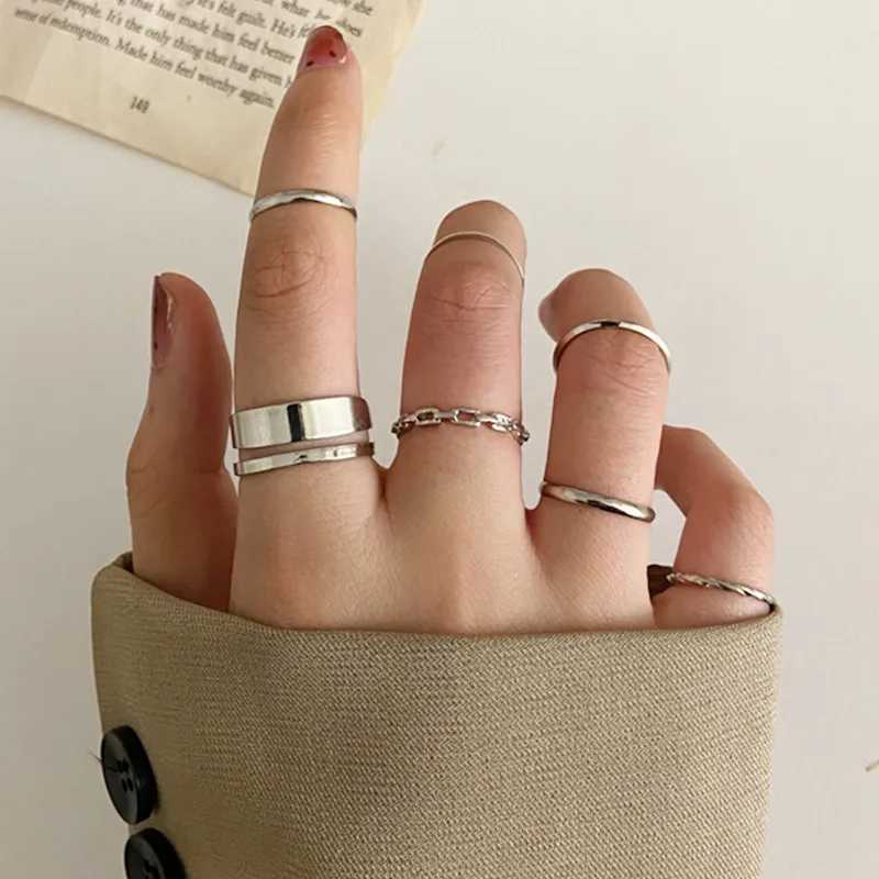 Golden metal ring set womens hollow circular open finger ring womens party wedding jewelry gift hot selling W24080258