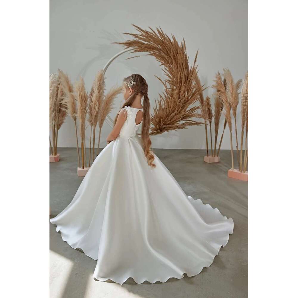 Simple White wer Girl Dress for Weddings 3D wers Beaded Satin A-e Long Birthday Pageant Robe First Communion Gown